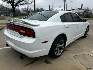 2011 Dodge CHARGER
