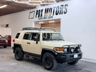 2010 Toyota FJ CRUISER