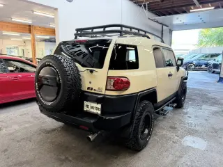 2010 Toyota FJ CRUISER