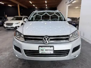 2013 Volkswagen TOUAREG