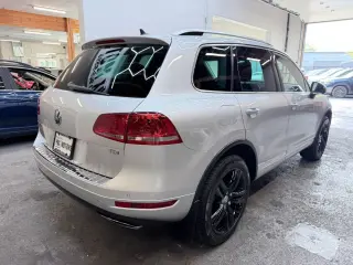 2013 Volkswagen TOUAREG