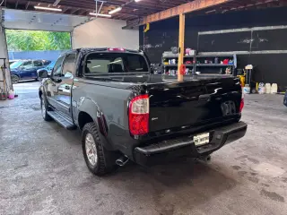 2006 Toyota TUNDRA DOUBLE CAB