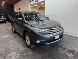 2011 Toyota HIGHLANDER
