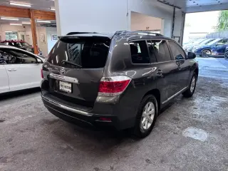 2011 Toyota HIGHLANDER