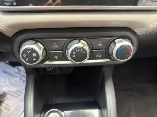 2020 Nissan VERSA