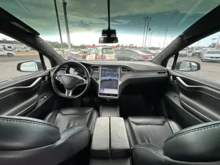 2016 TESLA MODEL X
