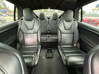 2016 TESLA MODEL X