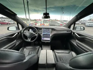 2016 TESLA MODEL X