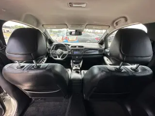 2018 NISSAN LEAF