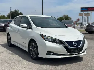 2018 NISSAN LEAF