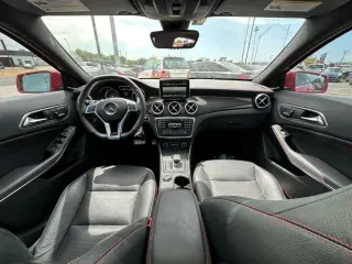2015 MERCEDES-BENZ GLA-CLASS