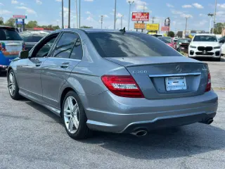 2012 MERCEDES-BENZ C-CLASS