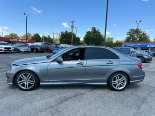 2012 MERCEDES-BENZ C-CLASS