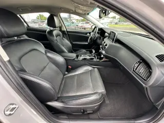 2018 KIA STINGER