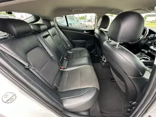 2018 KIA STINGER