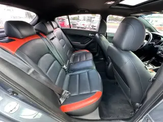 2017 KIA FORTE5
