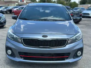 2017 KIA FORTE5