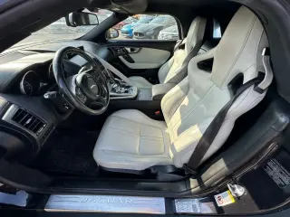 2016 JAGUAR F-TYPE