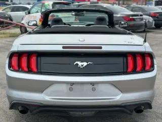 2020 FORD MUSTANG
