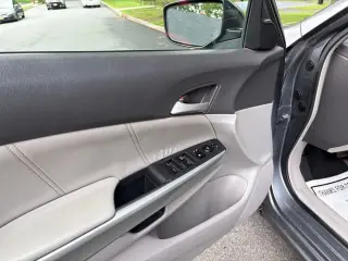 2009 Honda ACCORD