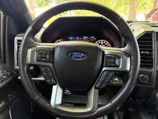 2020 Ford F150 SUPERCREW CAB