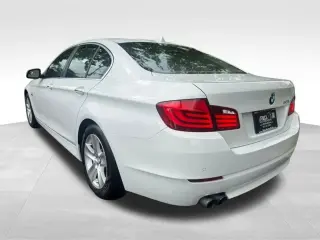 2011 Bmw 5 SERIES