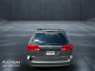 2004 Toyota SIENNA