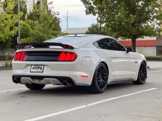 2017 Ford MUSTANG