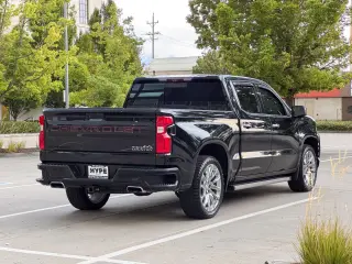 2020 Chevrolet SILVERADO 1500 CREW CAB