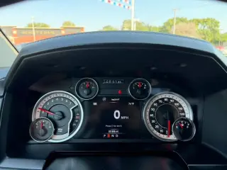 2016 Ram 1500 CREW CAB