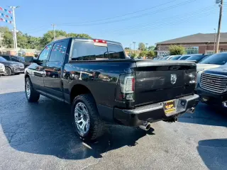 2016 Ram 1500 CREW CAB