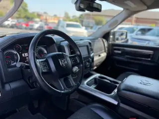 2016 Ram 1500 CREW CAB