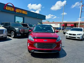 2021 Ford ESCAPE