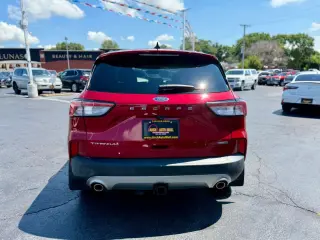 2021 Ford ESCAPE