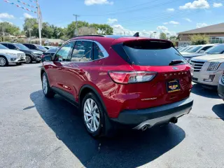 2021 Ford ESCAPE