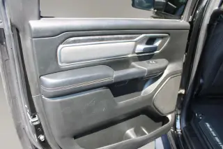 2019 Ram 1500 CREW CAB