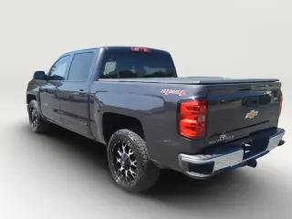 2015 Chevrolet SILVERADO 1500 CREW CAB