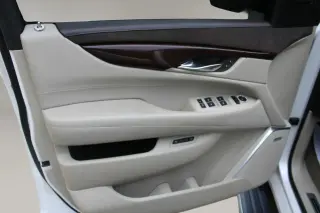 2016 Cadillac ESCALADE