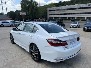 2017 HONDA ACCORD