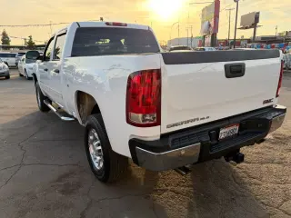 2007 GMC SIERRA 2500 HD CREW CAB