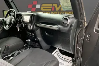 2016 Jeep WRANGLER