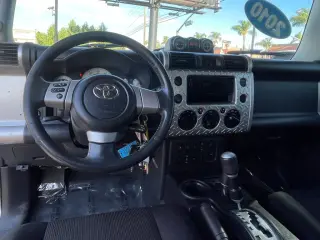 2010 Toyota FJ CRUISER
