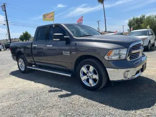 2016 Ram 1500 QUAD CAB