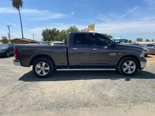 2016 Ram 1500 QUAD CAB