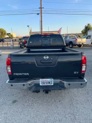 2013 Nissan FRONTIER KING CAB
