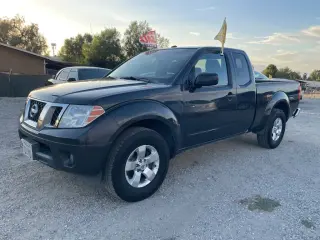 2013 Nissan FRONTIER KING CAB