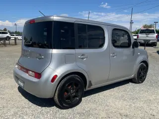 2009 Nissan CUBE