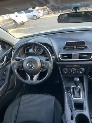 2014 Mazda MAZDA3