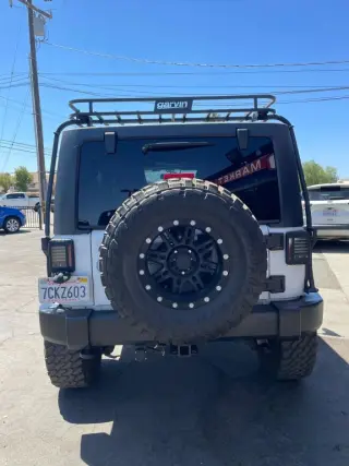 2014 Jeep WRANGLER