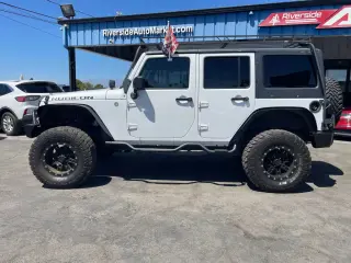 2014 Jeep WRANGLER